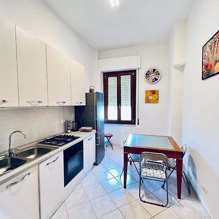 Be Your Home - Casa Vacanze Il Posticino Civitavecchia Bagian luar foto